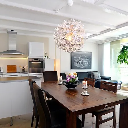 Haus Daniela Superior 아파트 코헴